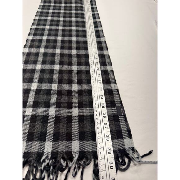 Pronto Uomo Men's Fringe Scarf OS Black Gray White Plaid Acrylic Rectangle - Picture 6 of 6